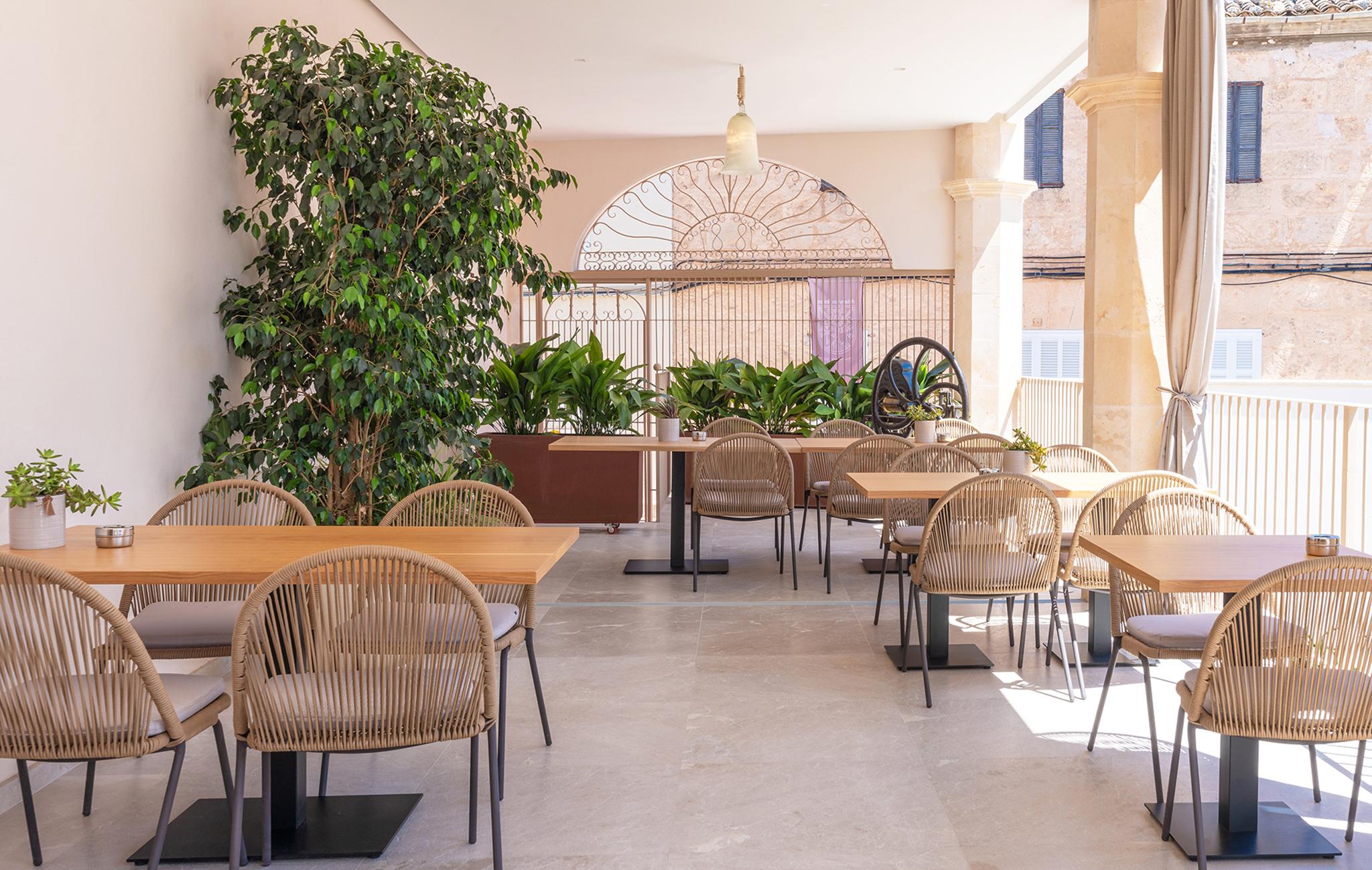 Ynaira Hotel & Spa Ariany Exteriör bild